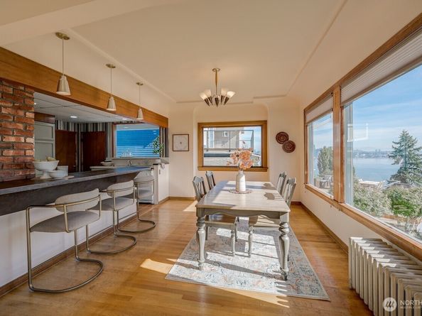 1638 Palm Avenue SW, Seattle WA 98116