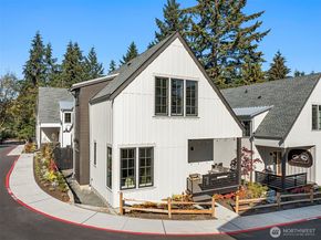 2218 NE 125th Street, Seattle WA 98125
