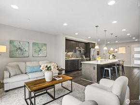 3300 NE 65th Street 219, Seattle WA 98115