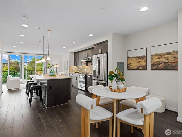 3300 NE 65th Street 219, Seattle WA 98115