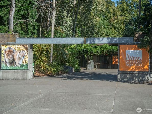 4903 Linden Avenue N 3, Seattle WA 98103
