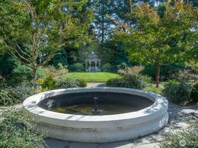 4903 Linden Avenue N 3, Seattle WA 98103