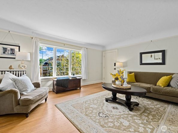 4903 Linden Avenue N 3, Seattle WA 98103