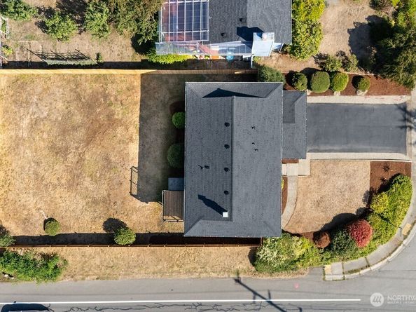 11602 SE 210th Place, Kent WA 98031