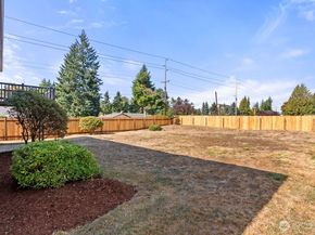 11602 SE 210th Place, Kent WA 98031