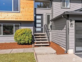 11602 SE 210th Place, Kent WA 98031