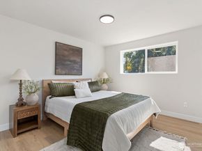 11602 SE 210th Place, Kent WA 98031