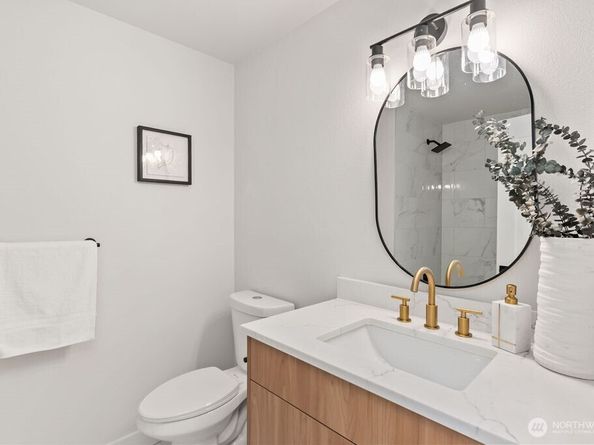 11602 SE 210th Place, Kent WA 98031