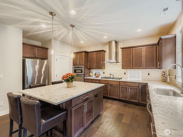13530 NE 128th Place, Kirkland WA 98034