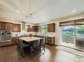 13530 NE 128th Place, Kirkland WA 98034