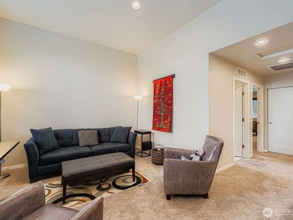 13530 NE 128th Place, Kirkland WA 98034
