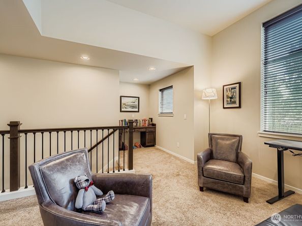 13530 NE 128th Place, Kirkland WA 98034