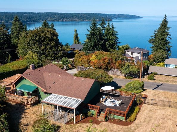 6809 SW Maury Park Road, Vashon WA 98070
