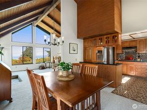 6809 SW Maury Park Road, Vashon WA 98070