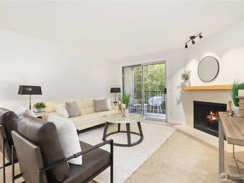 215 9th Street