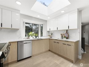 5004 27th Avenue W, Everett WA 98203