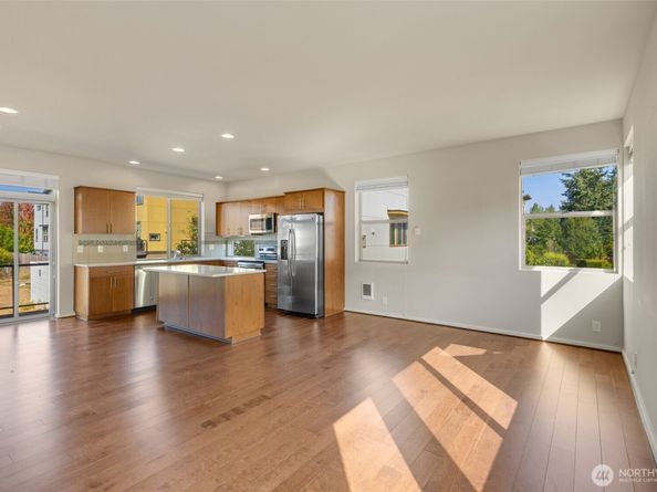 315 Chelan Avenue NE, Renton WA 98059