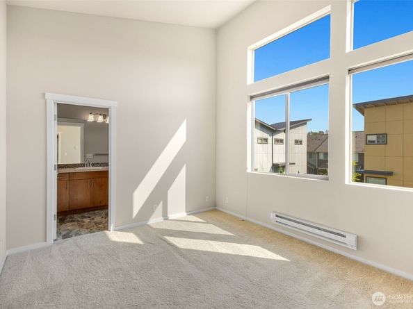 315 Chelan Avenue NE, Renton WA 98059