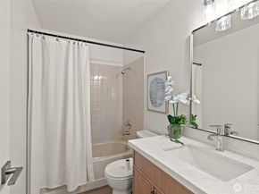 1312 S Massachusetts Street 302, Seattle WA 98144
