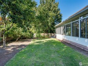 10516 29th Avenue SE, Everett WA 98208