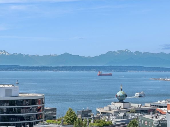 2911 2nd Avenue 1117, Seattle WA 98121