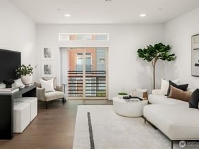 15768 NE 14th Ter, Bellevue WA 98008