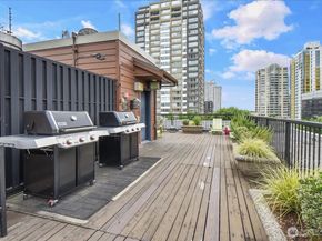 425 Vine Street 614, Seattle WA 98121