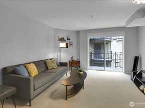 425 Vine Street 614, Seattle WA 98121