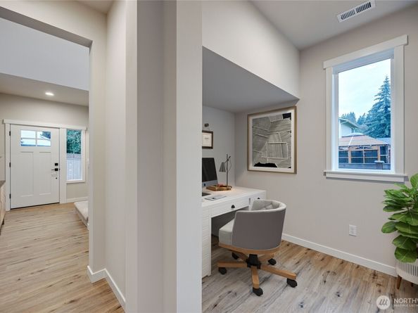 5044 NW Cedarside Loop, Silverdale WA 98383