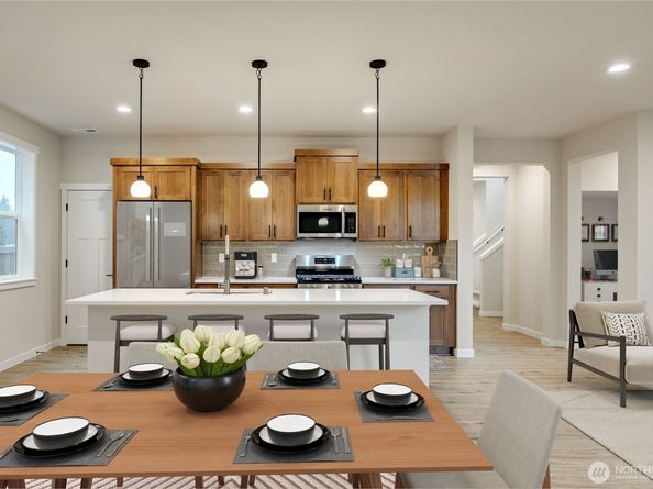 5044 NW Cedarside Loop, Silverdale WA 98383