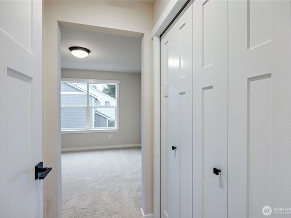 5044 NW Cedarside Loop, Silverdale WA 98383