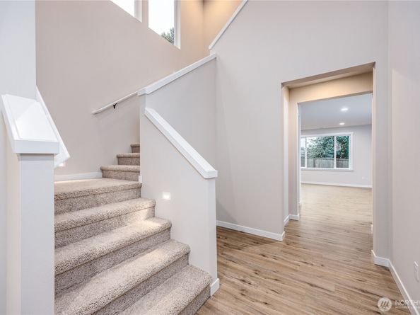 5044 NW Cedarside Loop, Silverdale WA 98383