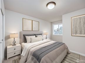 5044 NW Cedarside Loop, Silverdale WA 98383