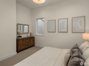 13324 132nd Avenue NE, Kirkland WA 98034