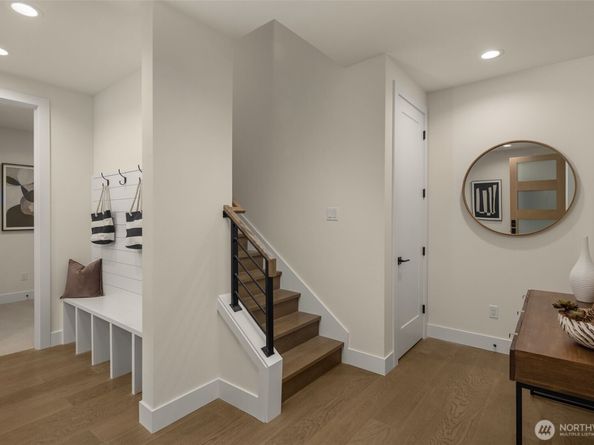 13324 132nd Avenue NE, Kirkland WA 98034