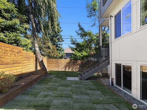 1256 NE 89th Street, Seattle WA 98115