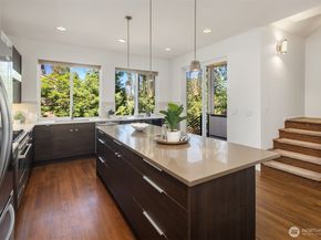 1256 NE 89th Street, Seattle WA 98115