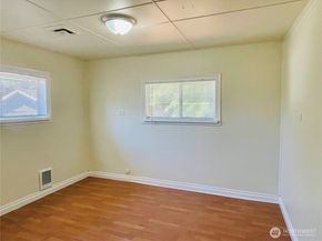 15460 65th Avenue S, Tukwila WA 98188