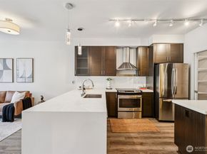 1760 NW 56th Street 606, Seattle WA 98107