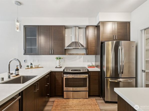 1760 NW 56th Street 606, Seattle WA 98107