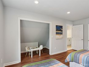 111 27th Avenue S, Seattle WA 98144