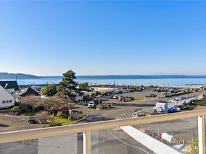 22315 6th Avenue S A109, Des Moines WA 98198