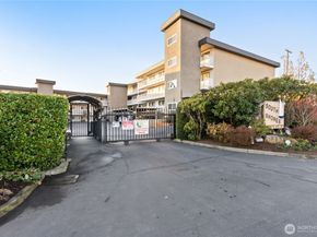 22315 6th Avenue S A109, Des Moines WA 98198