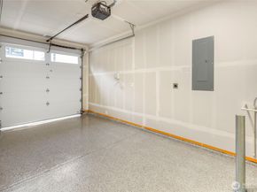 11607 NE 112th Street 2, Kirkland WA 98033