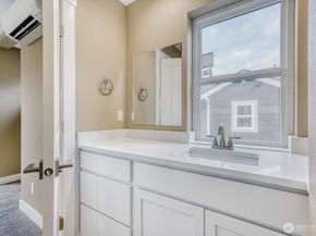 3403 S 144th Lane, Tukwila WA 98168