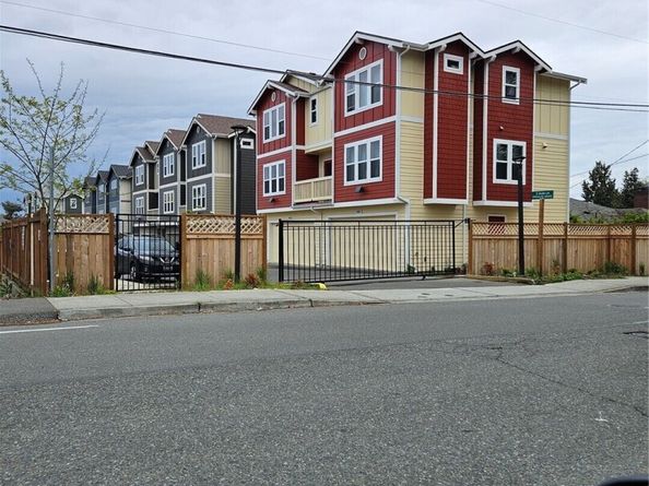 3403 S 144th Lane, Tukwila WA 98168