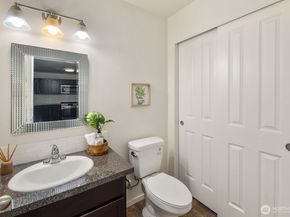 10686 NE Dawson Way, Kingston WA 98346