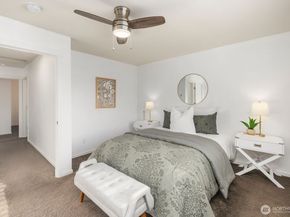 10686 NE Dawson Way, Kingston WA 98346