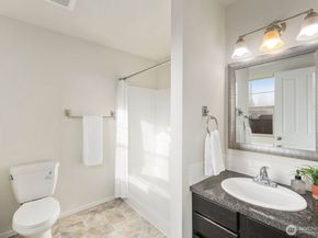 10686 NE Dawson Way, Kingston WA 98346