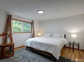 7820 NE 195th Street, Kenmore WA 98028